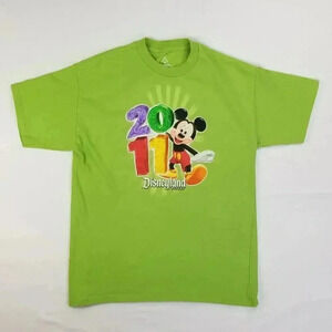 Disneyland Youth XL Hanes 2011 Mickey Mouse Tee